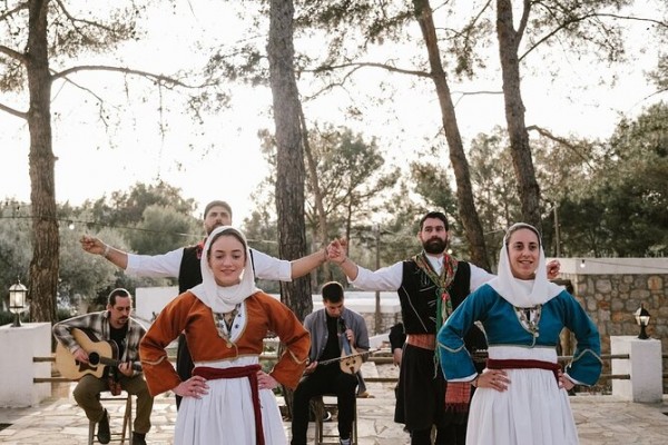 Rhodian Heritage Festival: Authentic 8-Course Meal with Folk Show