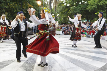 Rhodian Heritage Festival: Authentic 8-Course Meal with Folk Show