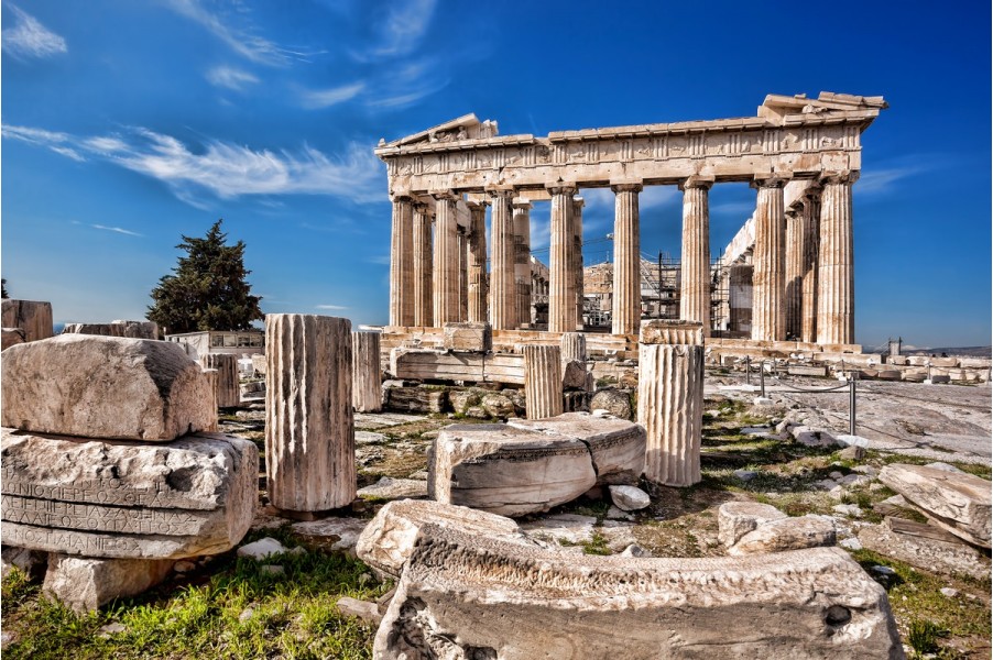 What is the Top Attraction to Do at Each of the Most Popular Ports in Greece if I Can Only Choose One Thing?